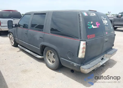 1999 Chevrolet Tahoe Lt из США, поврежденный, VIN 1GNEC13R2XJ404619
